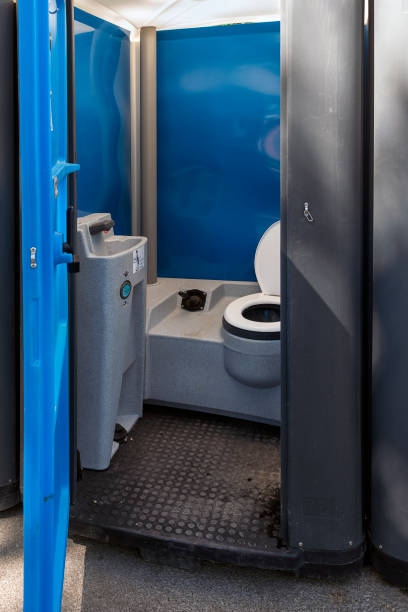 Porta potty rental for outdoor events in Philo, IL